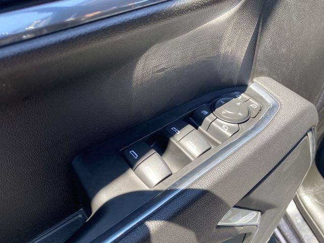 Used 2025 GMC Sierra 1500 SLT AWD/4WD image 18