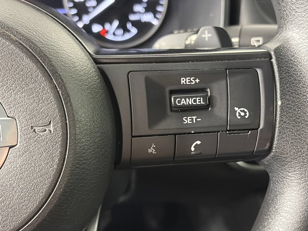 Used 2021 Nissan Rogue S AWD/4WD image 18