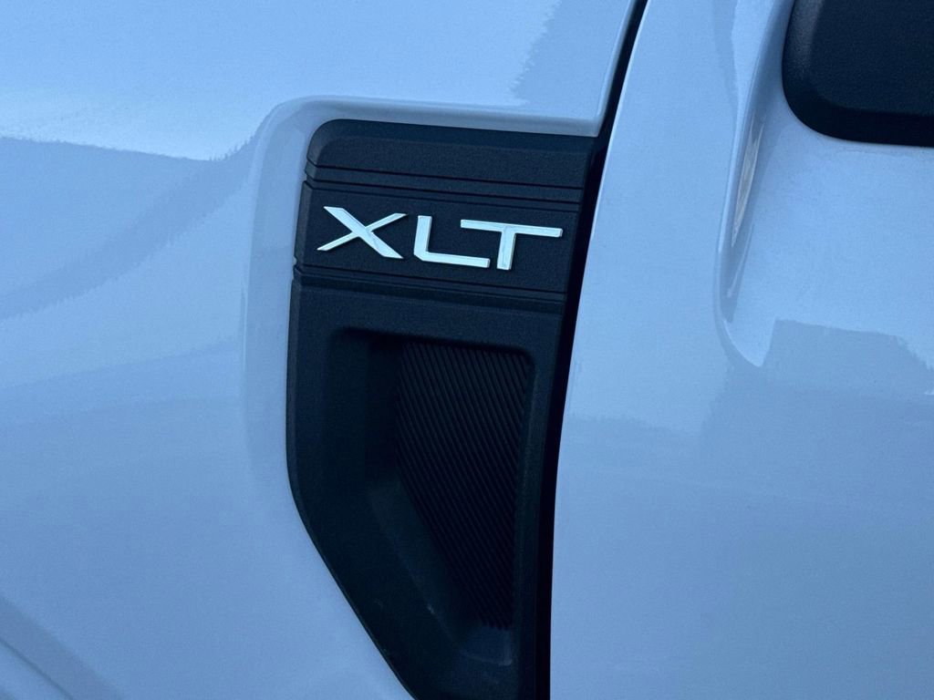 Certified 2025 Ford Maverick XLT w/ Equipment Group 302A image 7