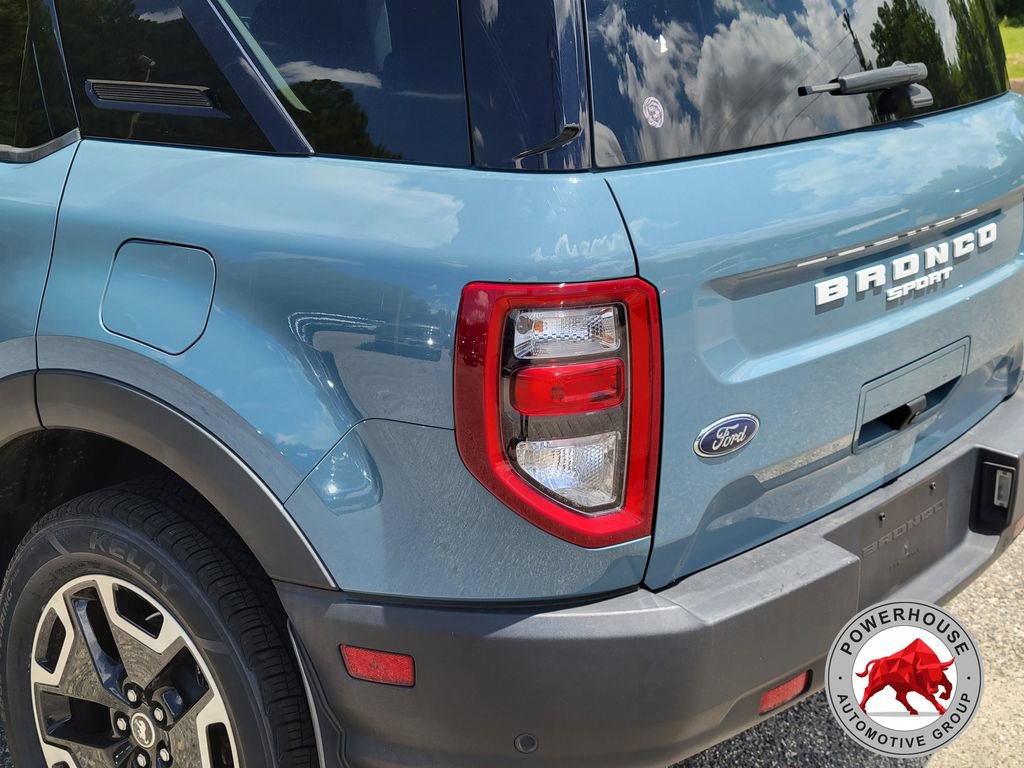 Certified 2023 Ford Bronco Sport Outer Banks w/ Tech Package AWD/4WD image 13