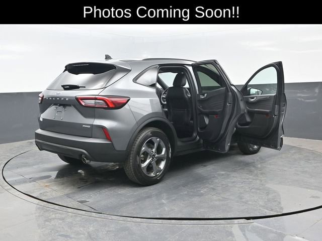 Certified 2025 Ford Escape ST-Line Select AWD/4WD image 27