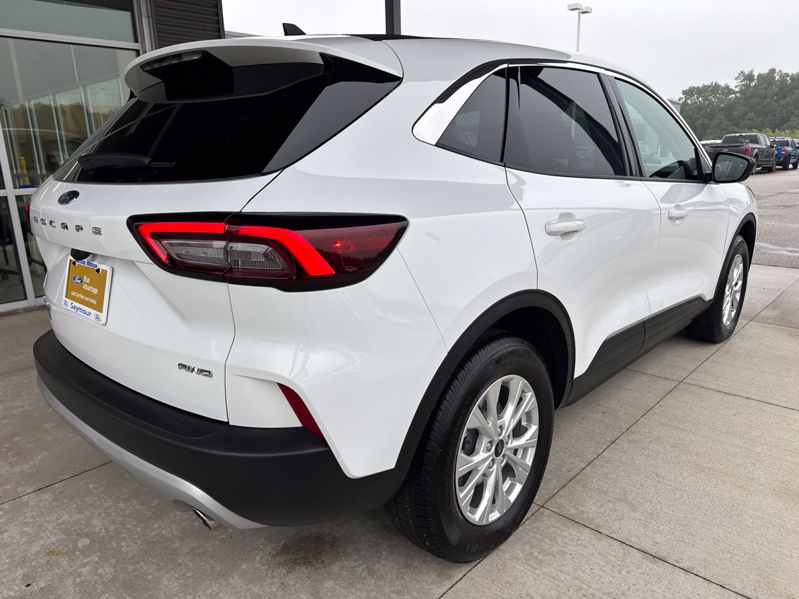 Certified 2024 Ford Escape Active AWD/4WD image 8