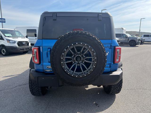 Certified 2022 Ford Bronco Outer Banks w/ Sasquatch Package AWD/4WD image 6