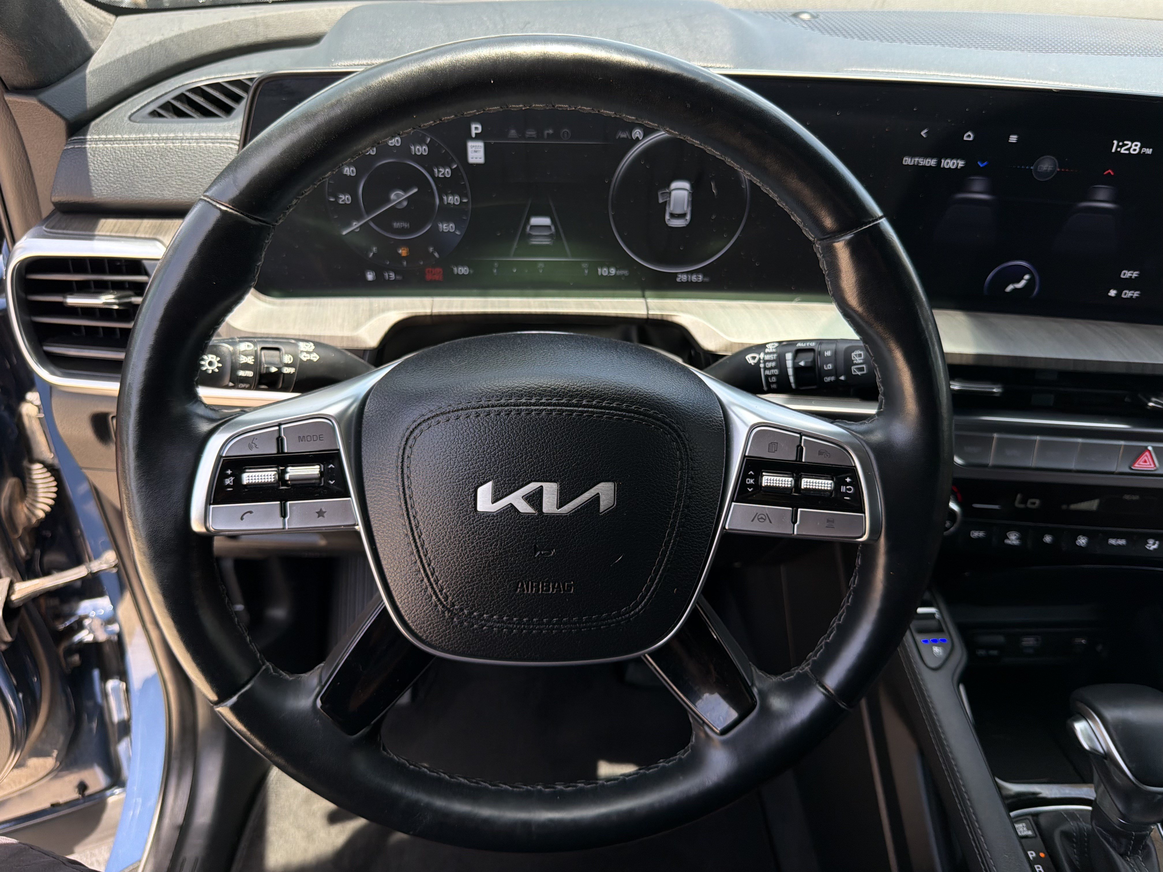 Used 2024 Kia Telluride SX Prestige AWD/4WD image 19