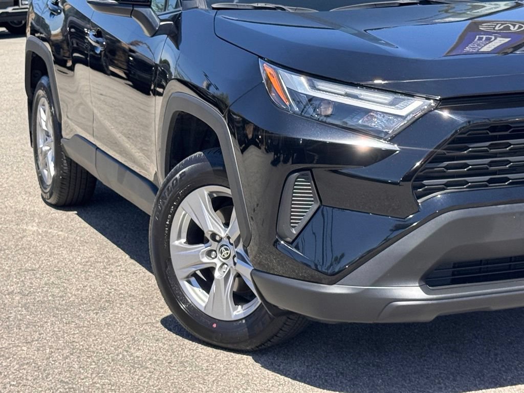 Used 2025 Toyota RAV4 XLE FWD image 4