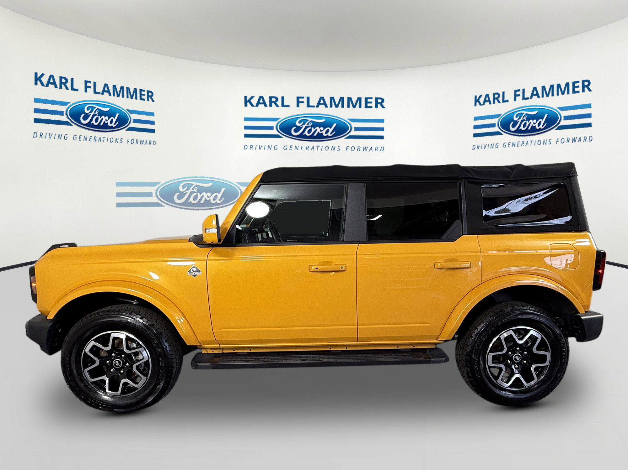 Certified 2022 Ford Bronco Outer Banks AWD/4WD image 5