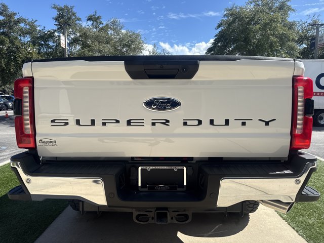 Certified 2025 Ford F350 XLT w/ 360-Degree Camera Package AWD/4WD image 5