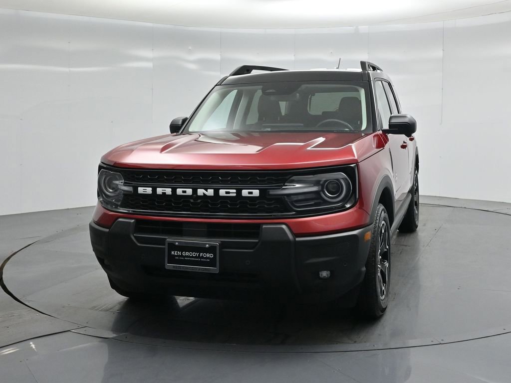 Certified 2025 Ford Bronco Sport Outer Banks w/ Outer Banks Tech Package+ AWD/4WD image 56