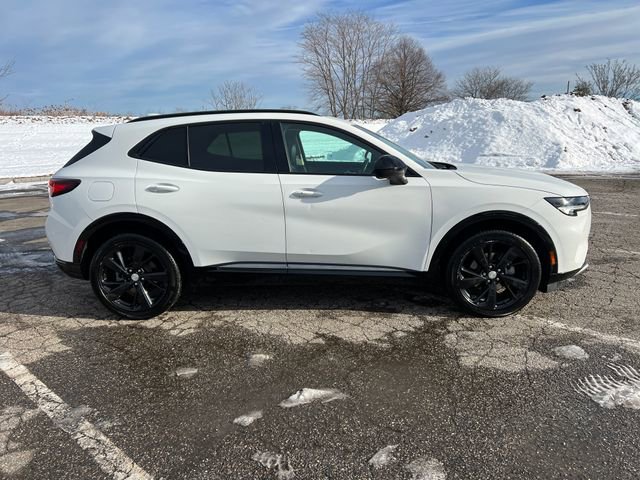 Used 2021 Buick Envision Essence w/ Technology Package I image 12