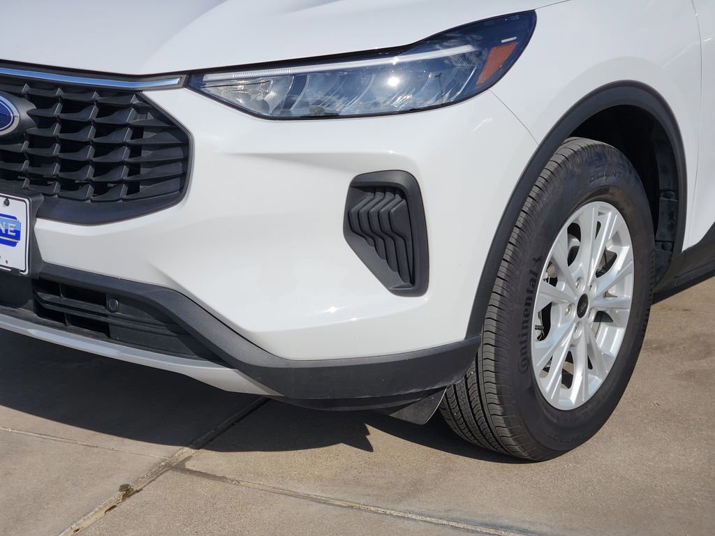 Certified 2025 Ford Escape Active w/ Tech Pack #1 image 8