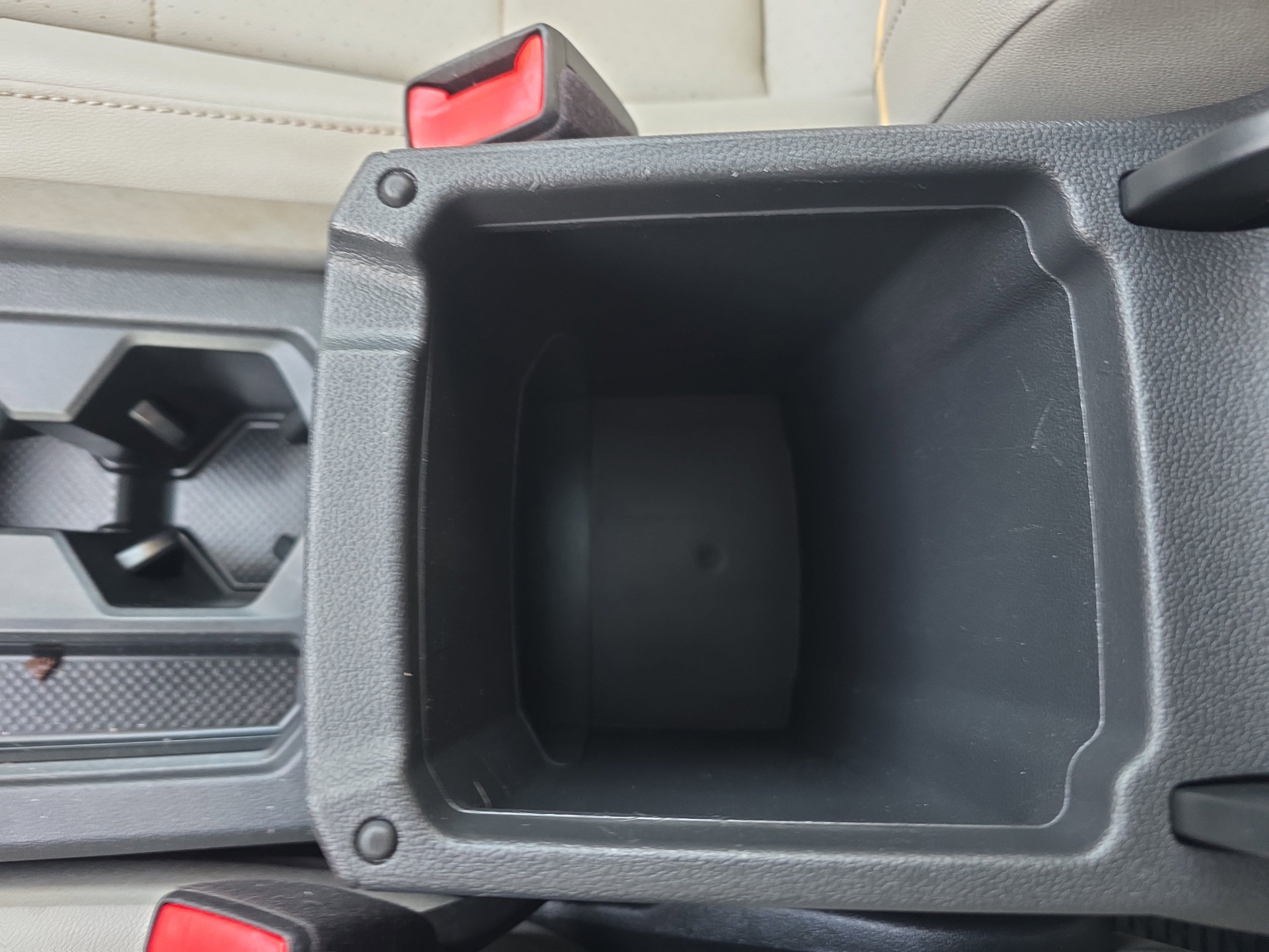 Used 2019 Volkswagen Tiguan SEL w/ 3rd Row Seat Package image 46