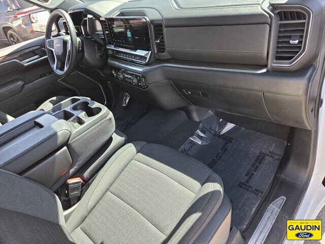 Used 2023 Chevrolet Silverado 1500 LT w/ Protection Package RWD image 17