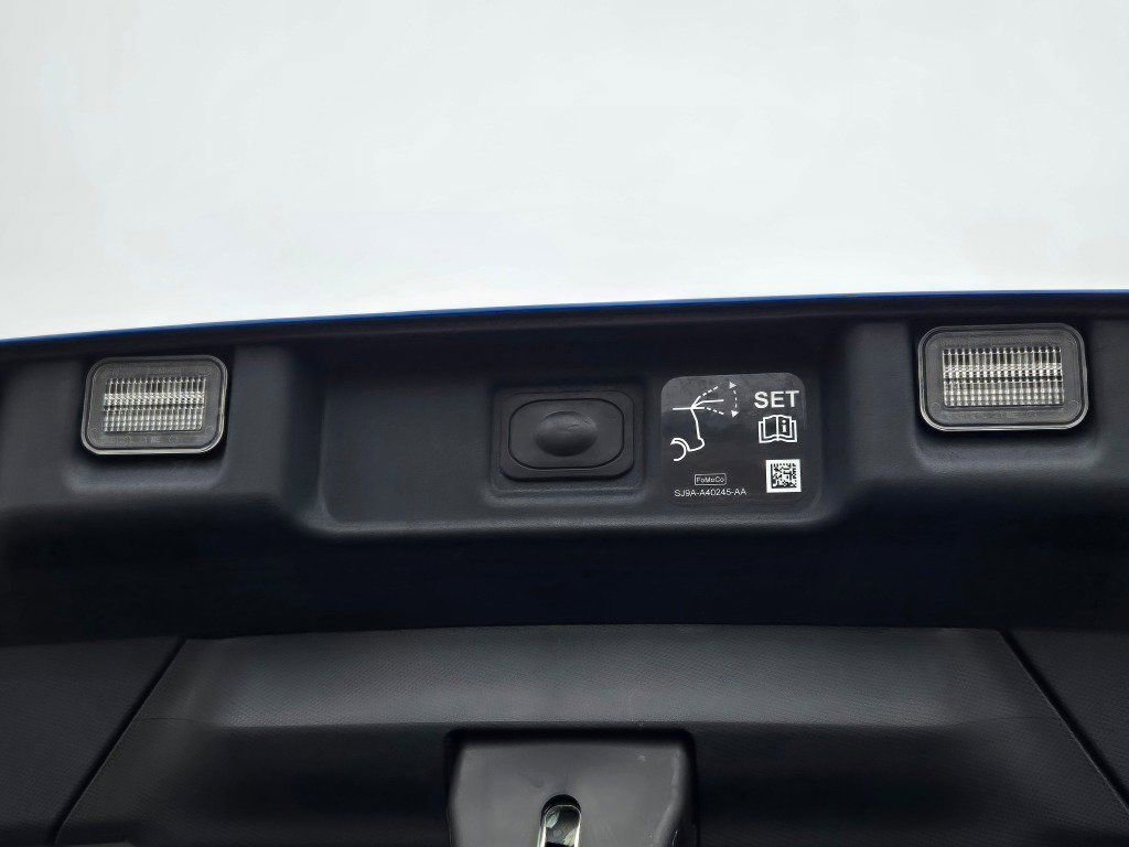 Certified 2025 Ford Mustang Mach-E Premium AWD/4WD image 16