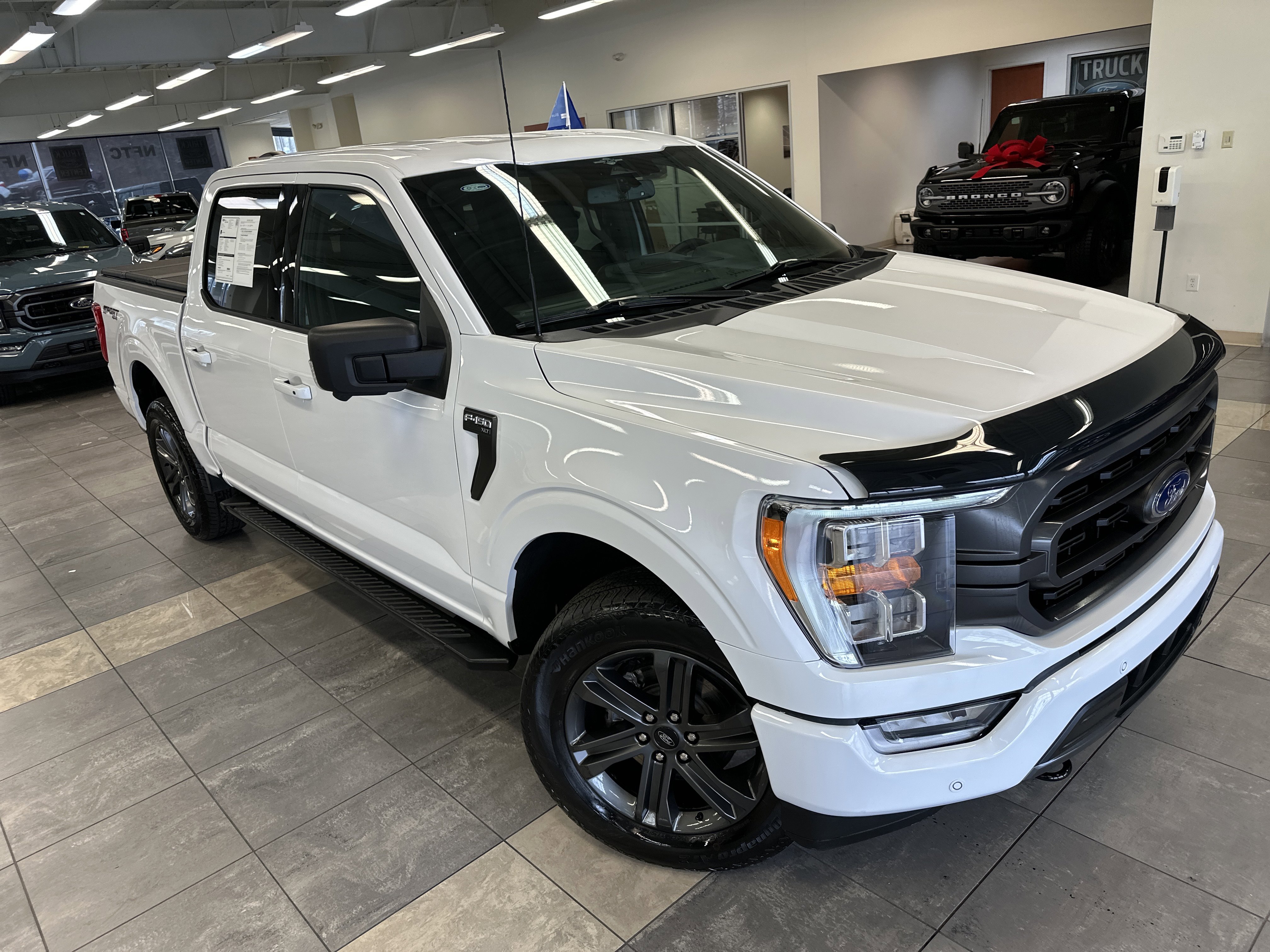 Certified 2023 Ford F150 XLT w/ Equipment Group 302A High image 13