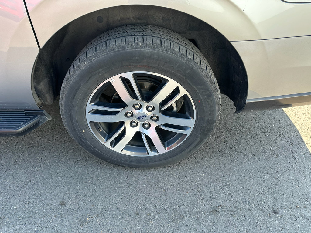 Certified 2024 Ford Expedition Max Limited AWD/4WD image 10