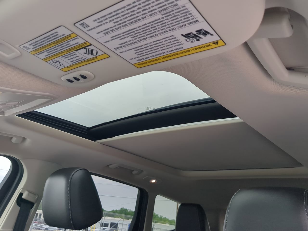 Certified 2017 Ford Escape Titanium FWD image 18