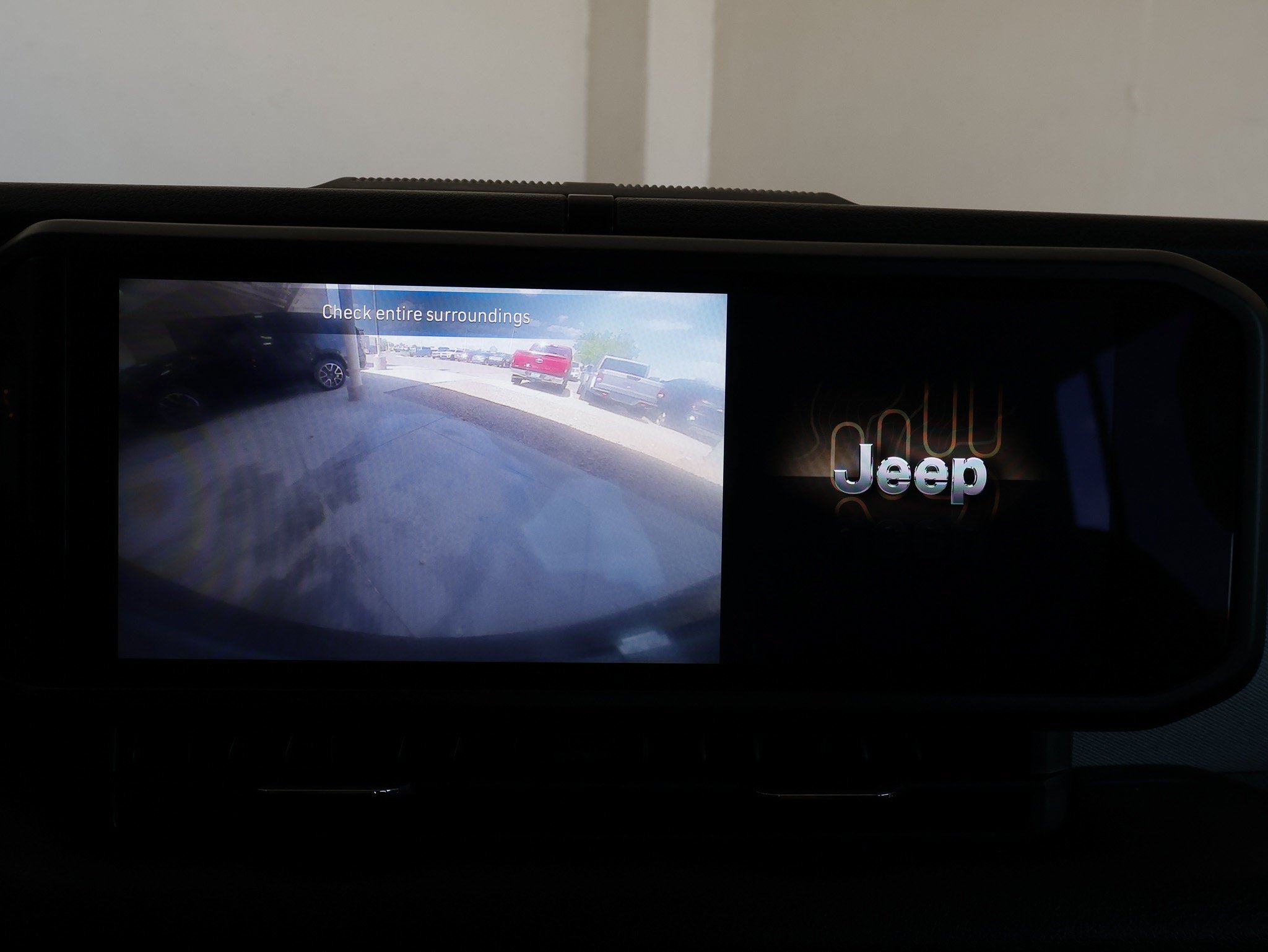 Used 2025 Jeep Wrangler Unlimited Sport AWD/4WD image 31