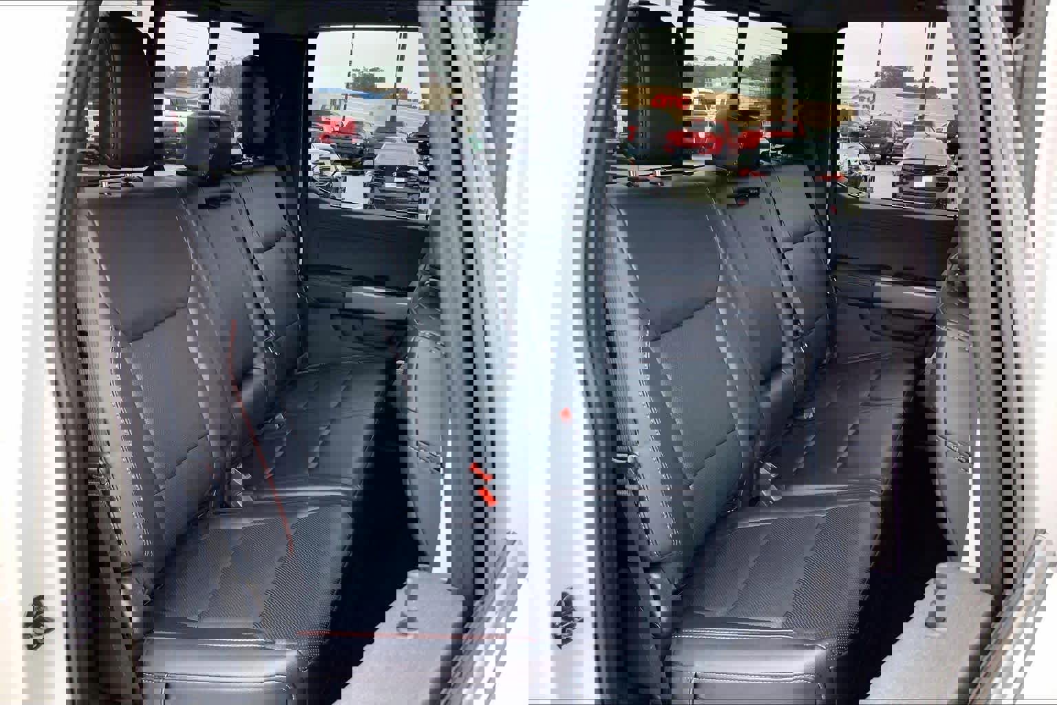 Certified 2023 Ford F250 Lariat w/ Chrome Package image 18