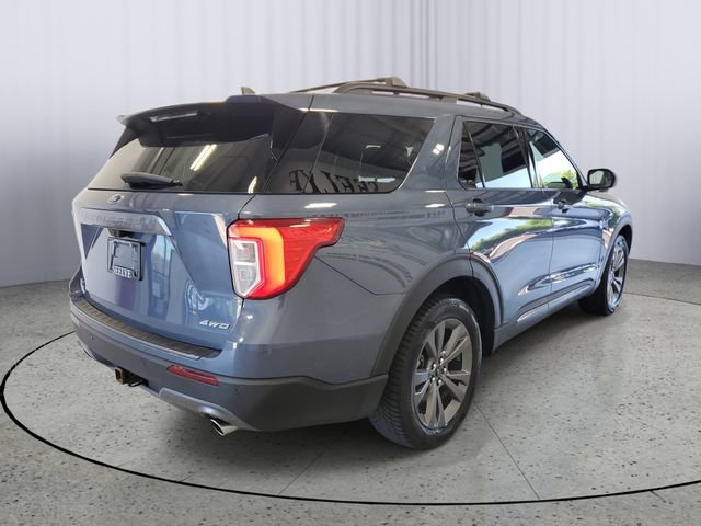 Certified 2021 Ford Explorer XLT w/ Equipment Group 202A AWD/4WD image 4