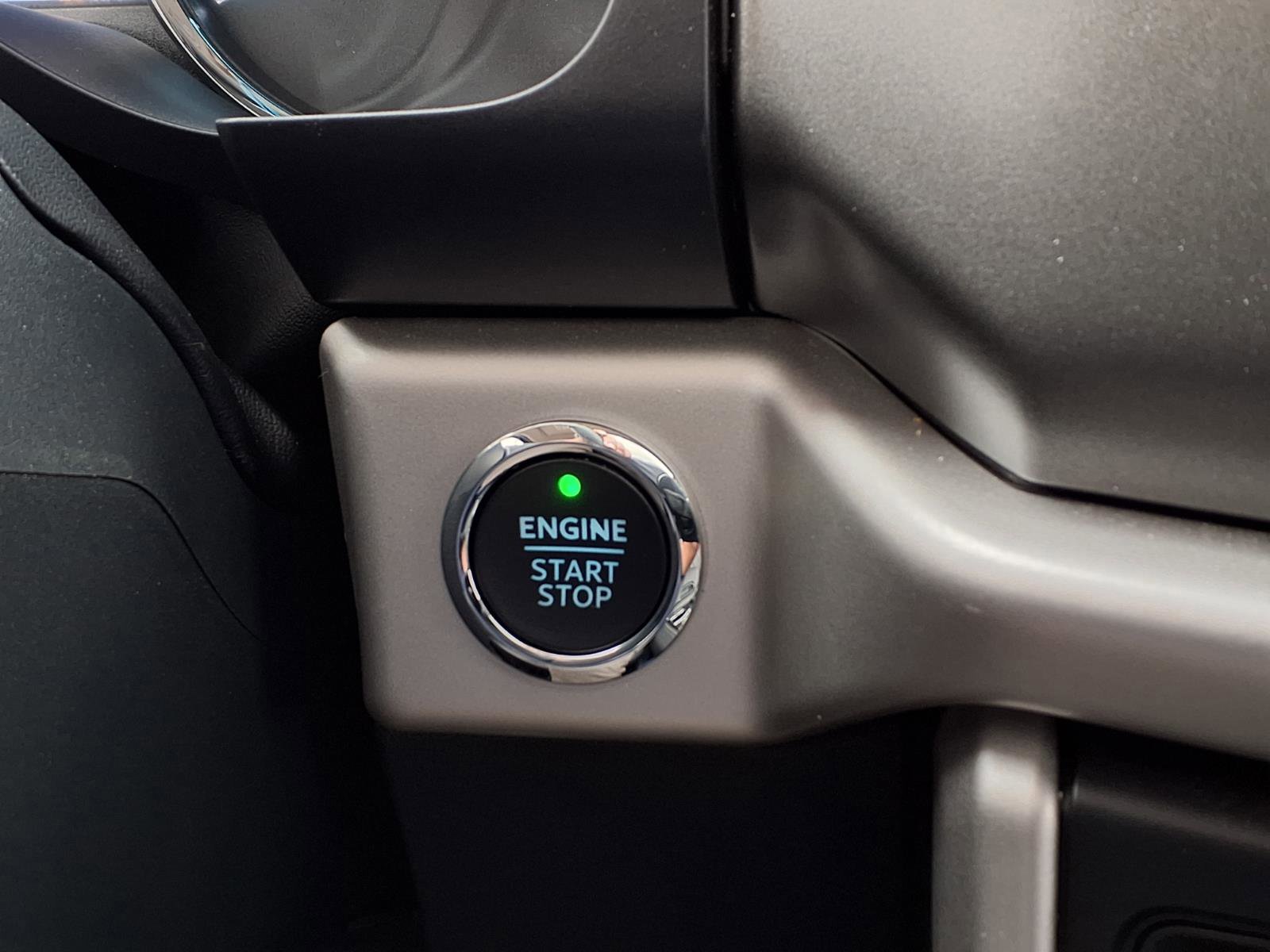 Certified 2024 Ford Expedition XLT image 16