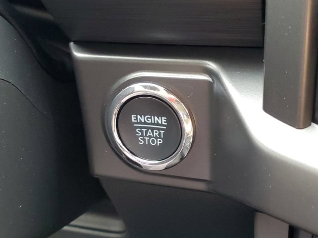 Certified 2024 Ford F150 XLT w/ Equipment Group 302A MID AWD/4WD image 19