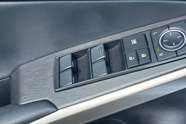 Used 2019 Lexus IS 300 F Sport image 11