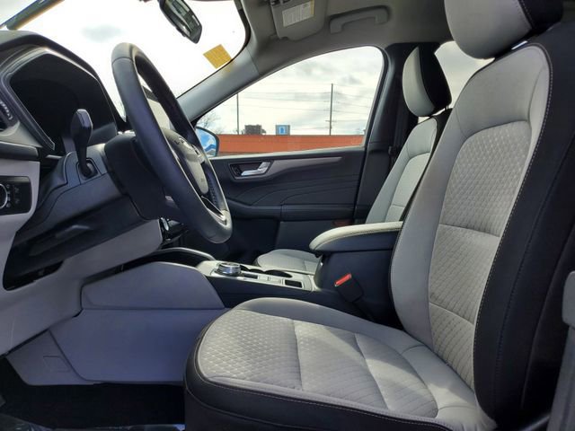 Certified 2023 Ford Escape Active w/ Tech Pack #2 image 6