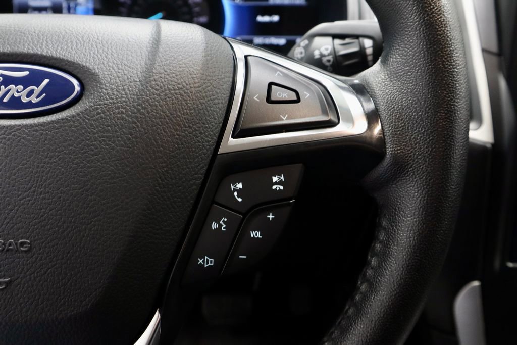 Certified 2024 Ford Edge SEL image 30