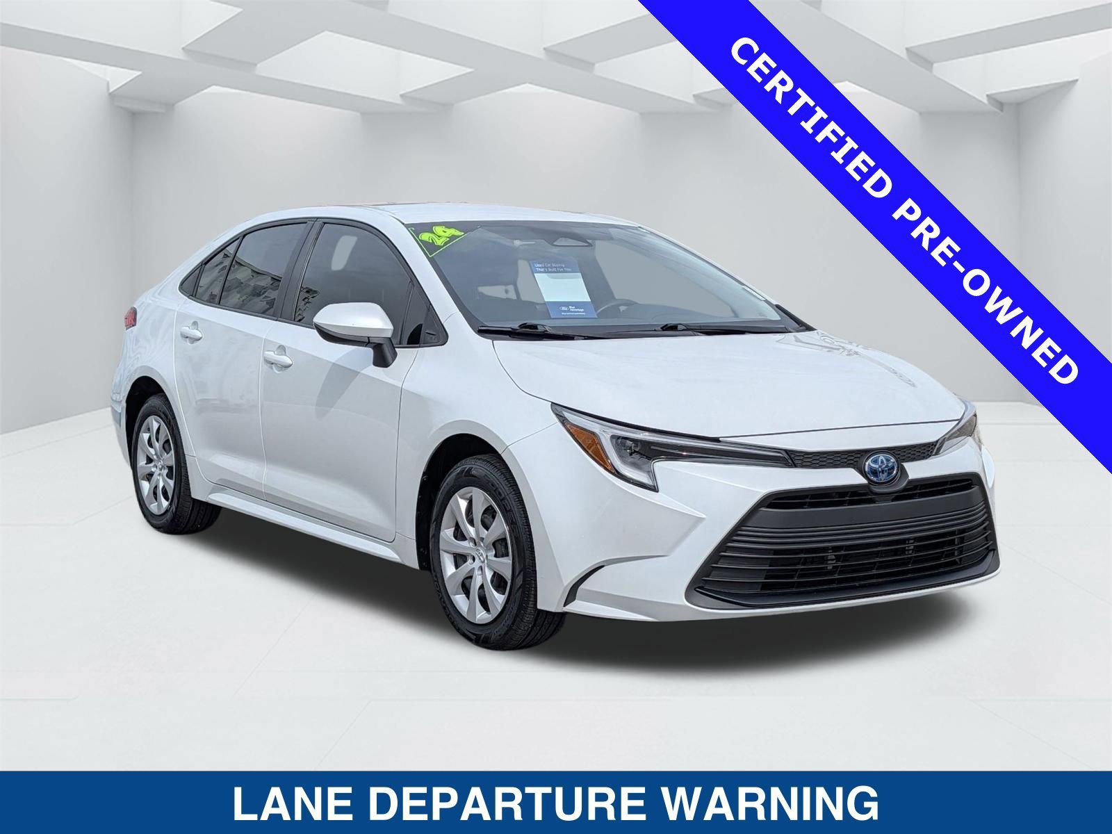 Used 2024 Toyota Corolla LE image 7