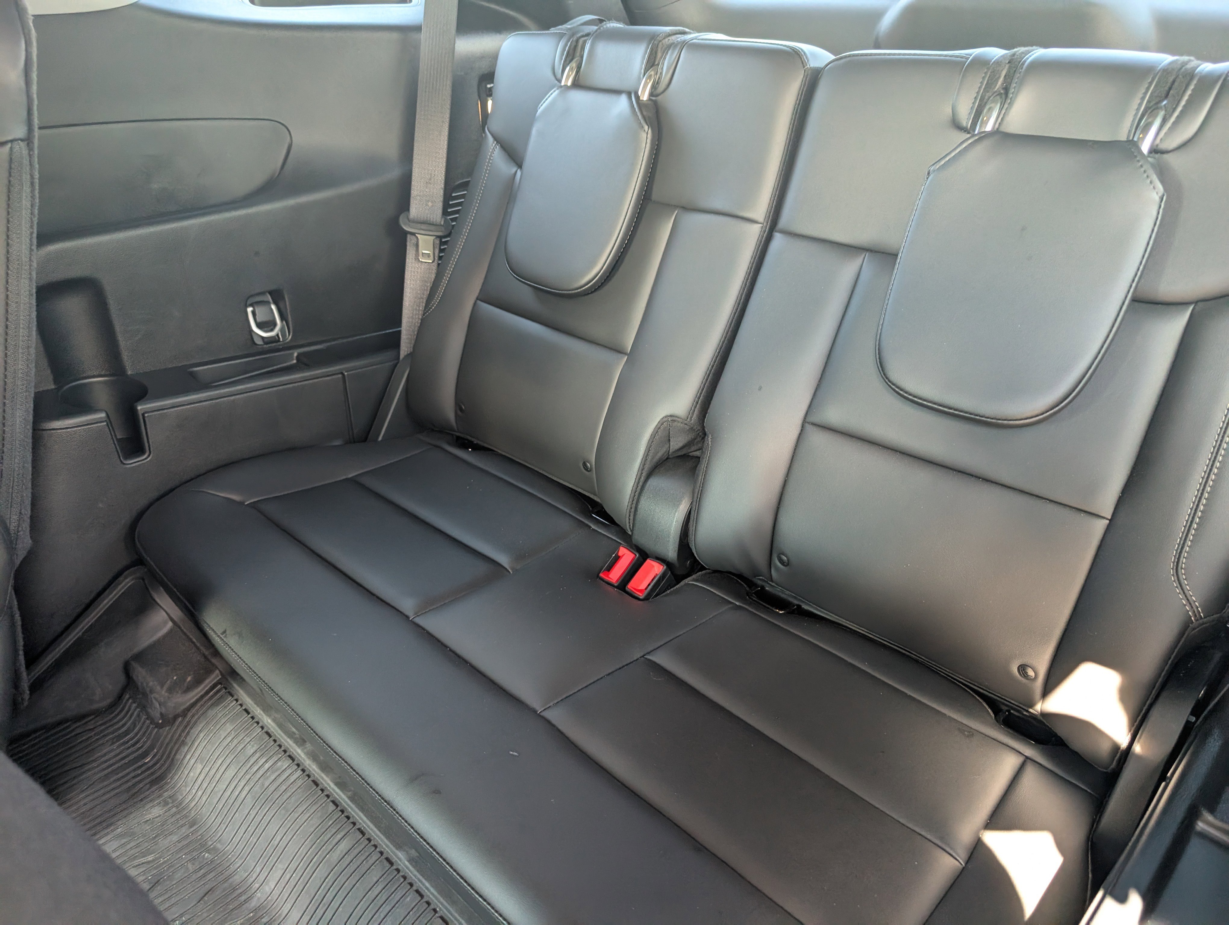 Certified 2023 Ford Explorer XLT w/ Equipment Group 202A image 15