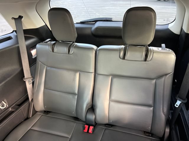 Certified 2025 Ford Explorer Active w/ Active Comfort Package AWD/4WD image 19