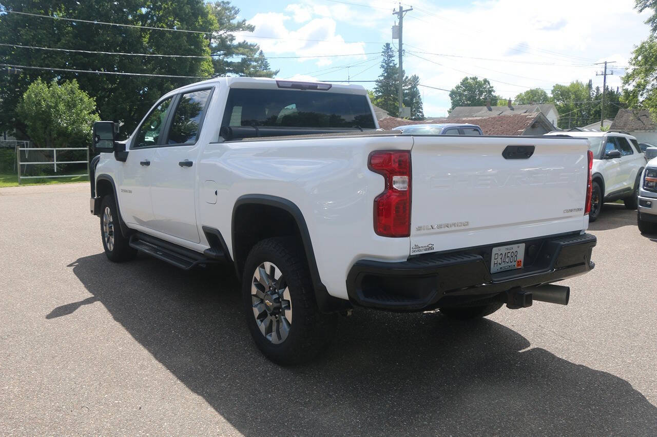Used 2024 Chevrolet Silverado 2500 Custom w/ Custom Value Package AWD/4WD image 6