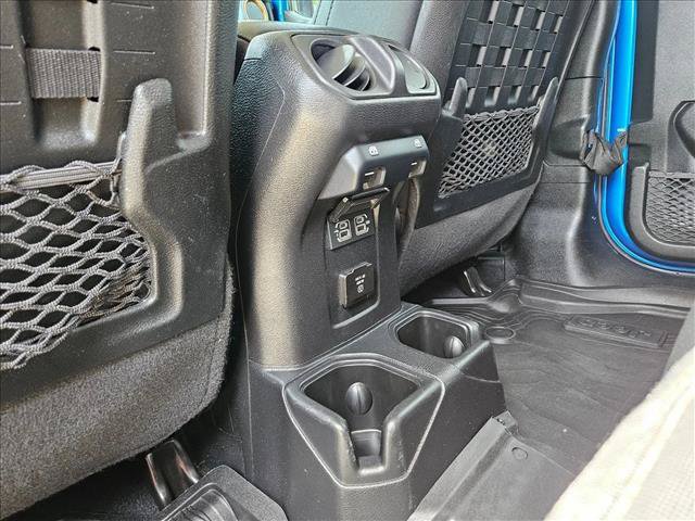 Used 2020 Jeep Gladiator Mojave AWD/4WD image 17