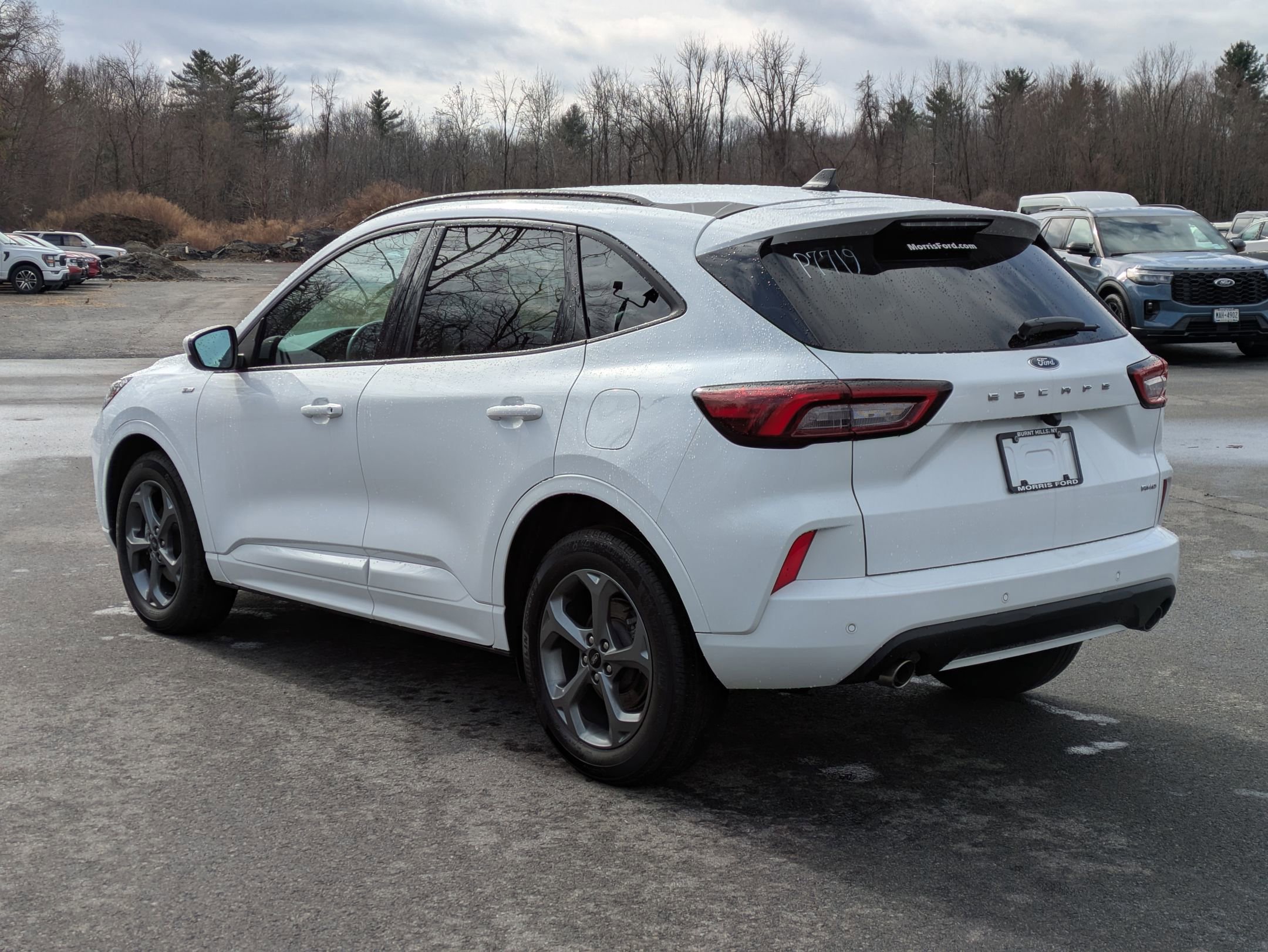 Certified 2023 Ford Escape ST-Line Select w/ Tech Pack #1 image 2