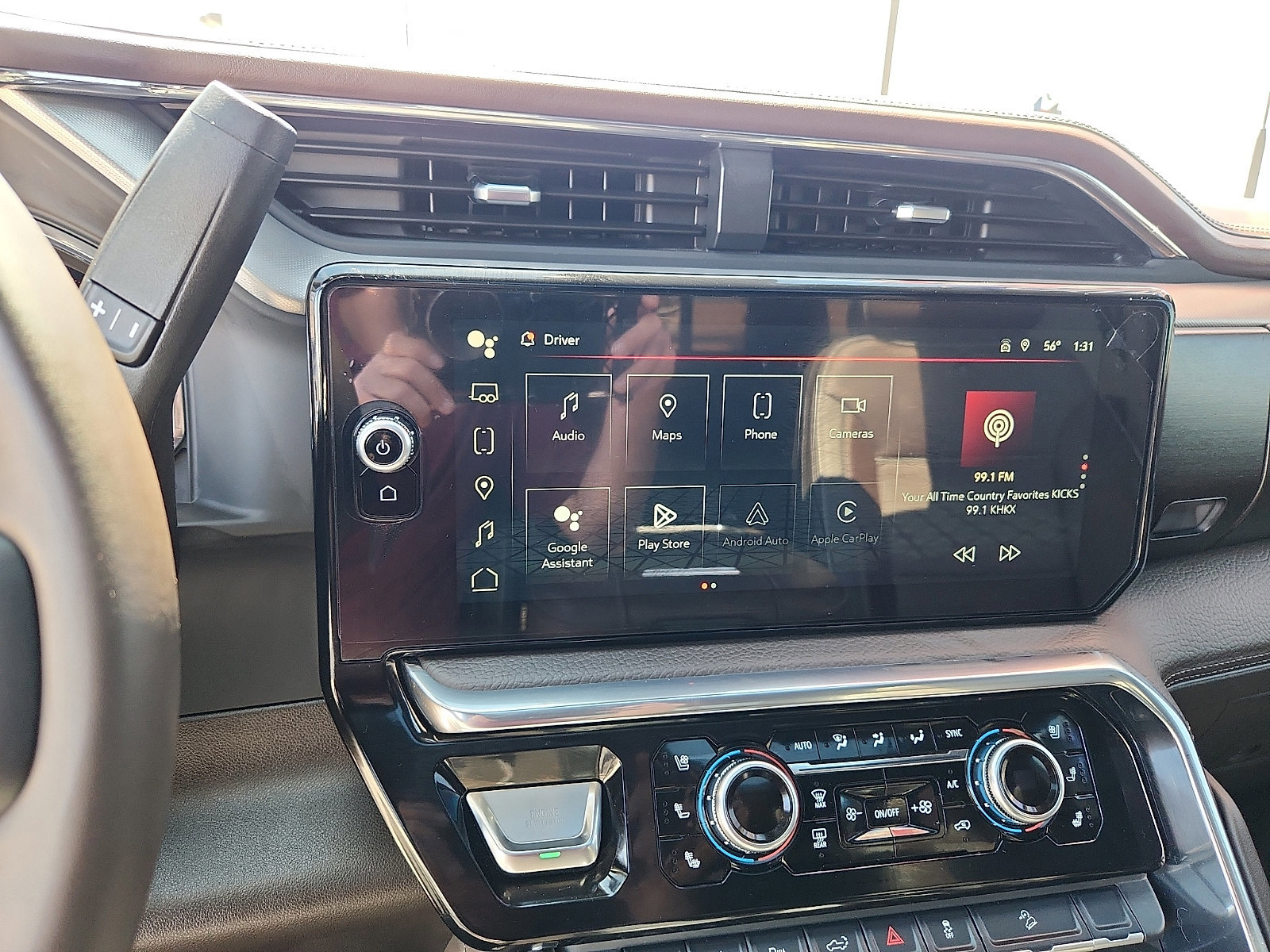 Used 2025 GMC Sierra 3500 Denali w/ Denali Reserve Package image 12