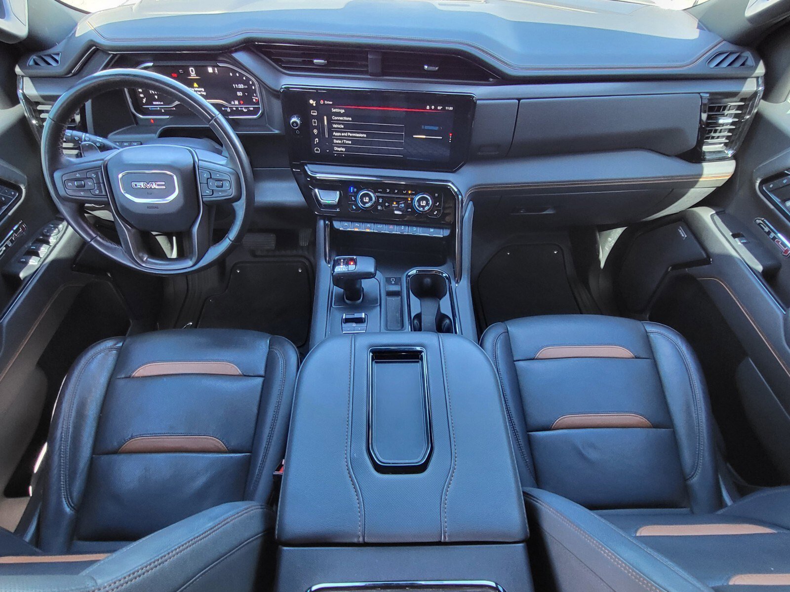 Used 2022 GMC Sierra 1500 AT4 w/ AT4 Premium Package image 14