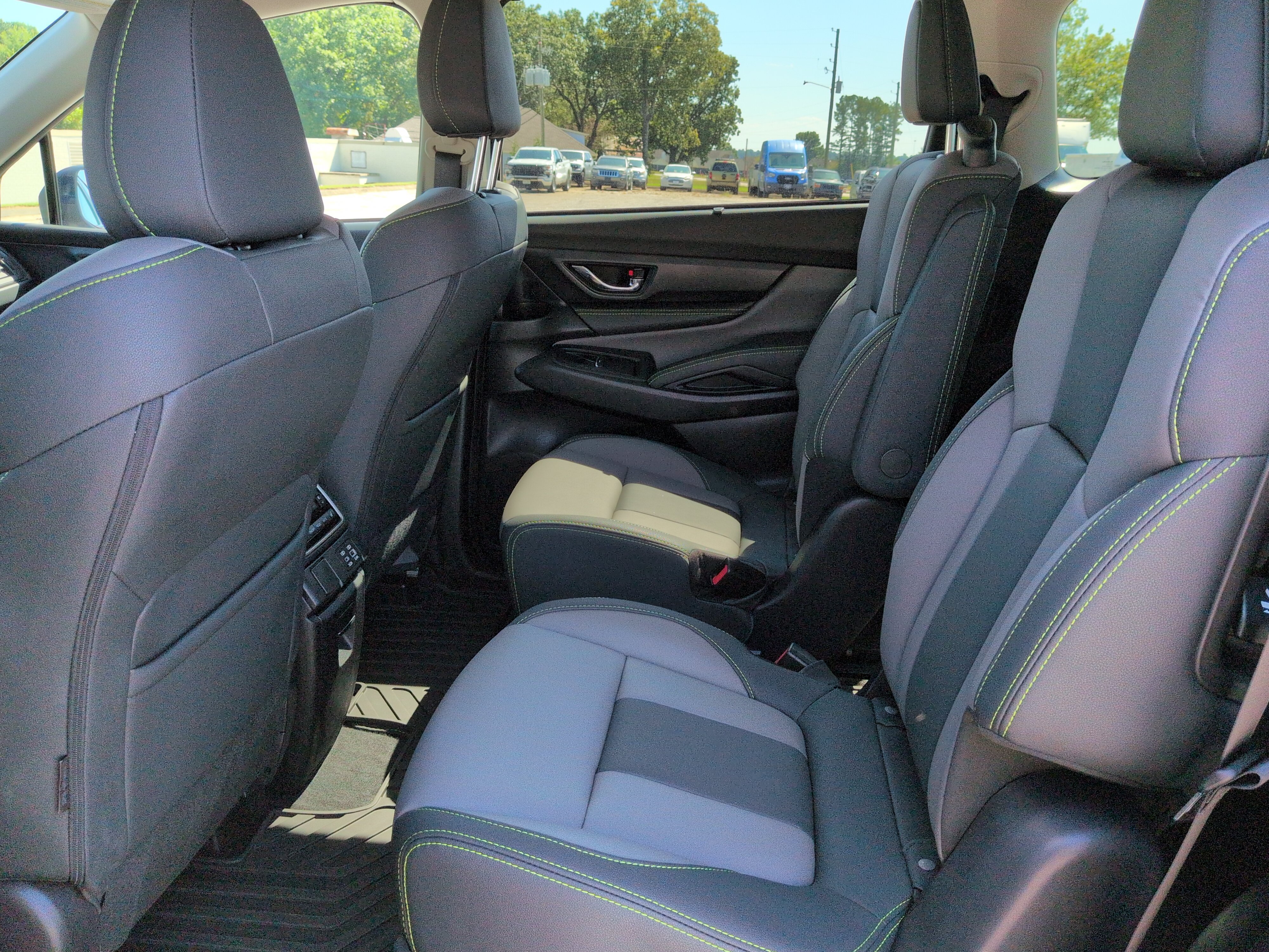 Used 2023 Subaru Ascent Onyx Edition Limited AWD/4WD image 12