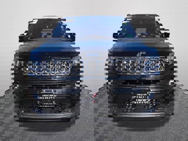 Used 2024 Jeep Compass Latitude image 5