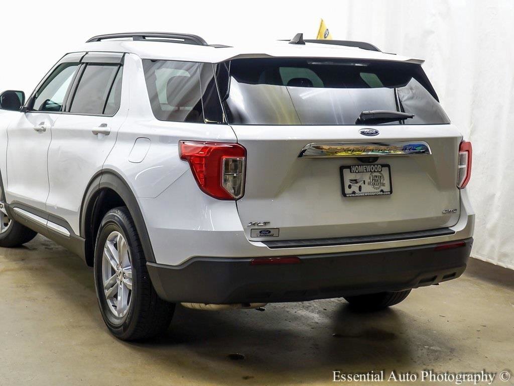 Certified 2021 Ford Explorer XLT image 4