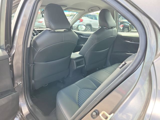 Used 2019 Toyota Camry SE FWD image 10