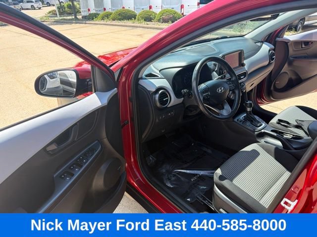 Used 2020 Hyundai Kona SEL Plus AWD/4WD image 11
