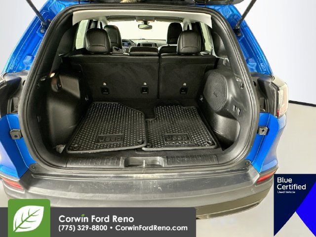 Used 2020 Jeep Cherokee Trailhawk w/ Trailer Tow Group AWD/4WD image 29