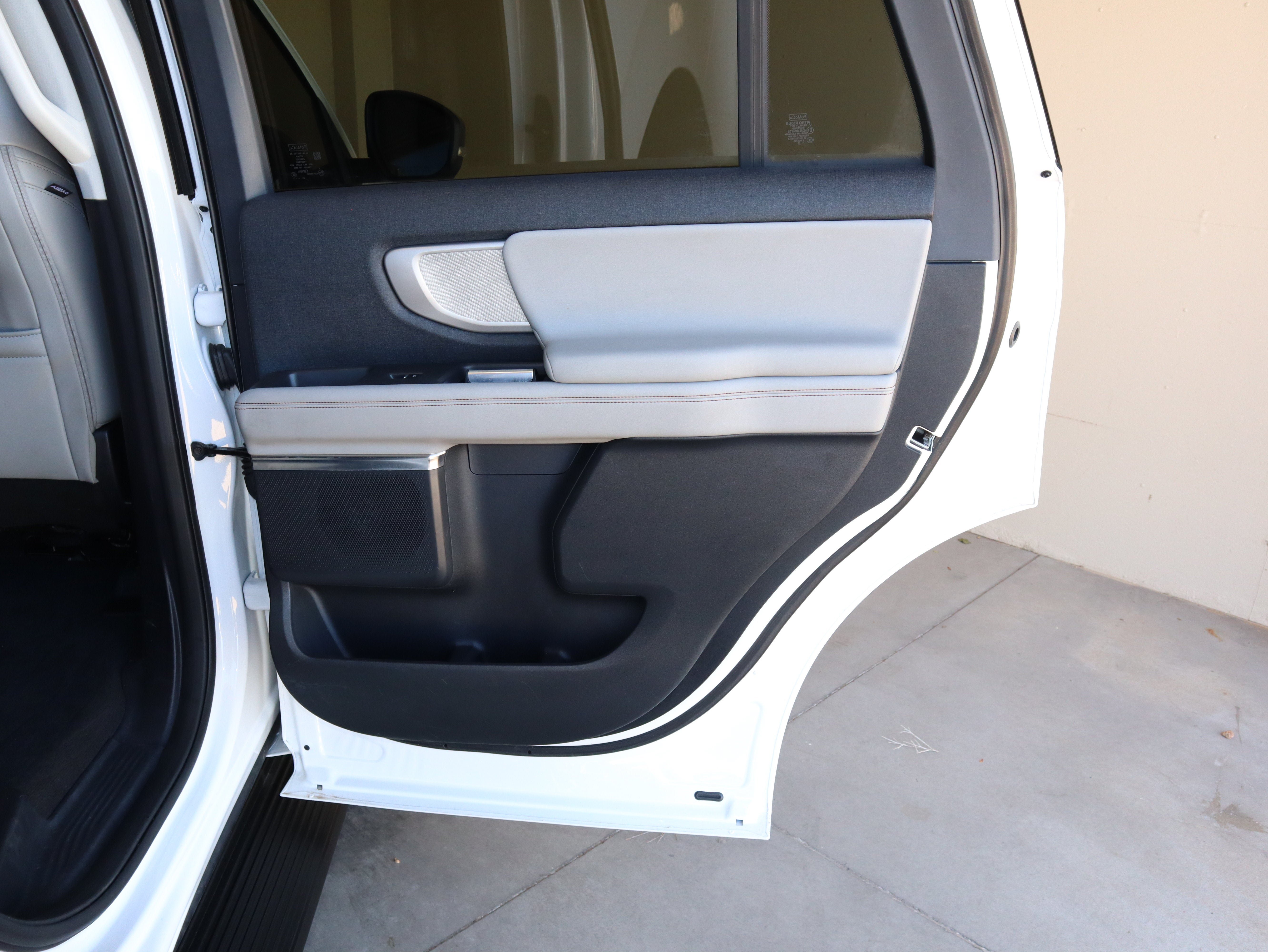 Certified 2025 Ford Expedition Active AWD/4WD image 47