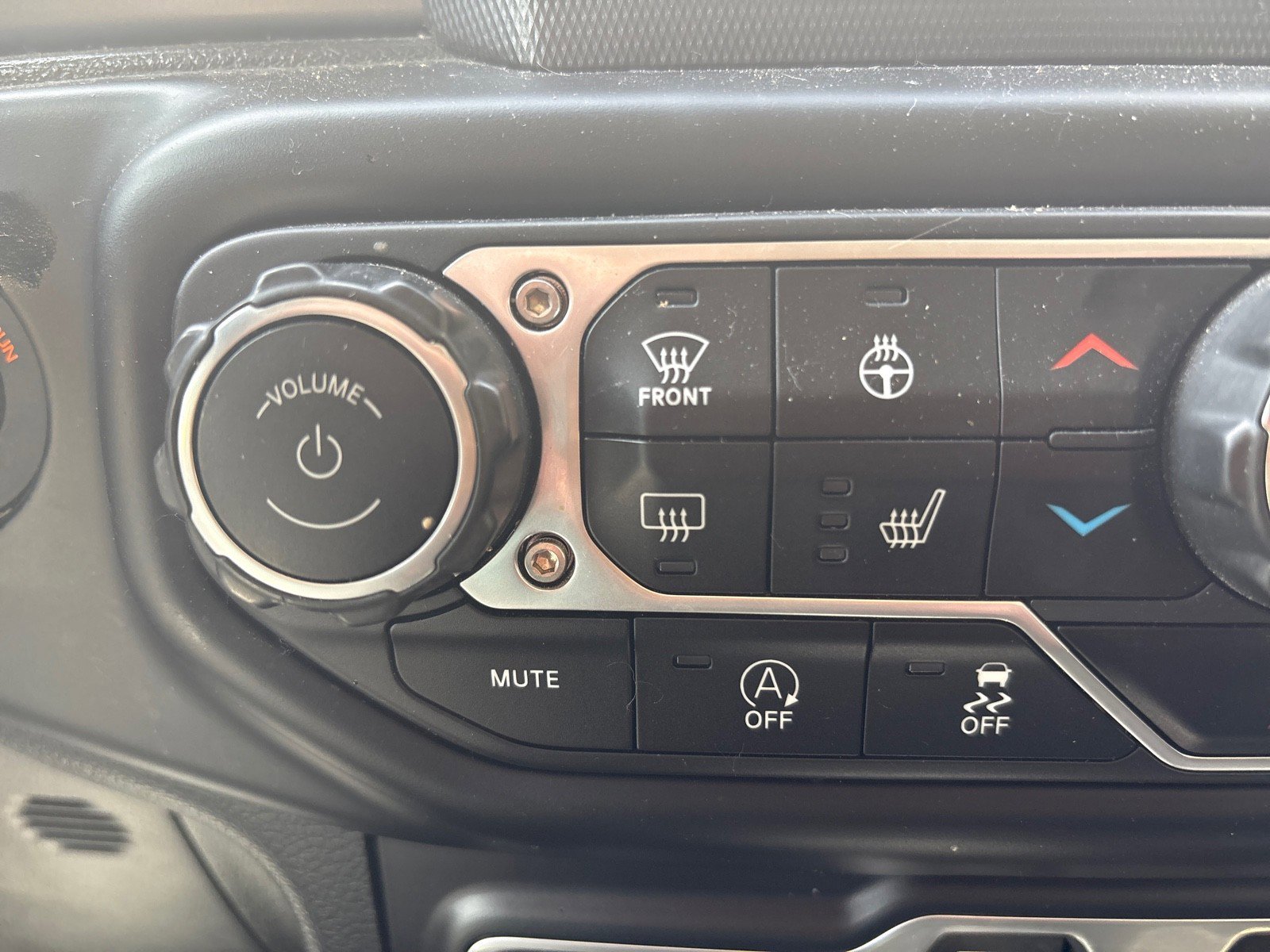 Used 2021 Jeep Wrangler Unlimited Sport AWD/4WD image 16