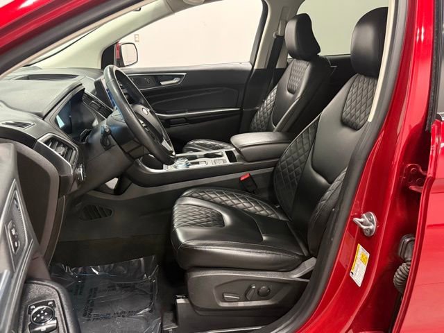 Certified 2024 Ford Edge Titanium AWD/4WD image 14