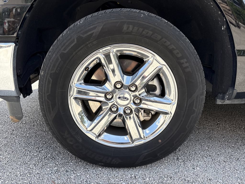 Certified 2025 Ford F150 XLT w/ Equipment Group 301A Standard RWD image 15