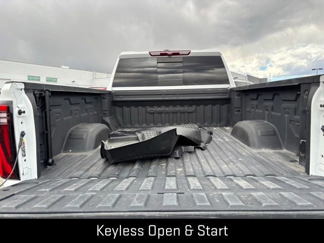 Used 2024 GMC Sierra 3500 Denali AWD/4WD image 21