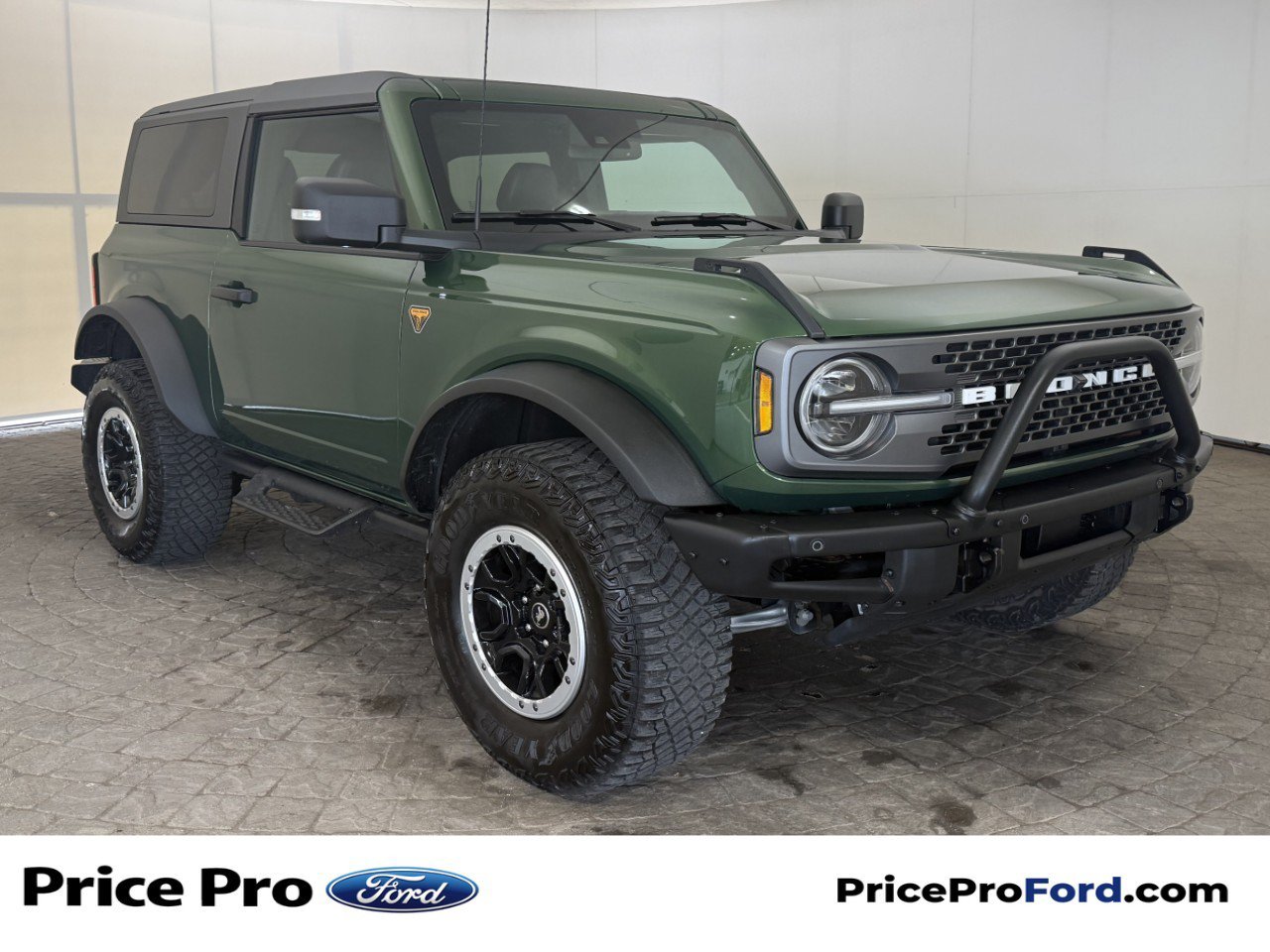 Certified 2023 Ford Bronco Badlands w/ Sasquatch Package
