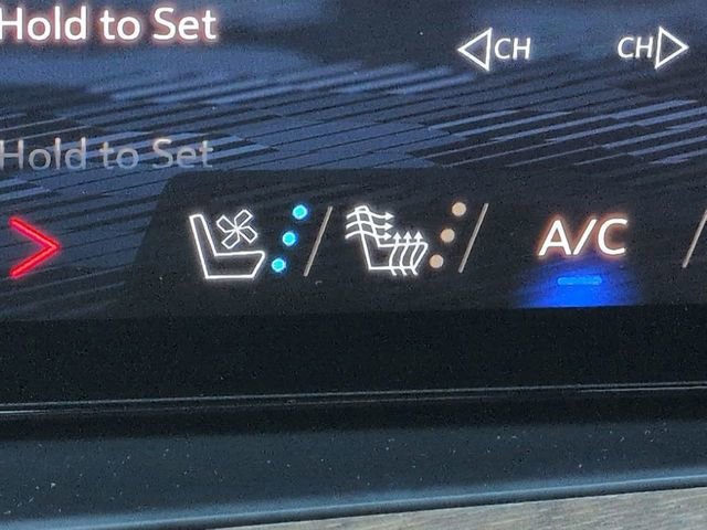 Used 2025 Chevrolet Tahoe High Country image 20