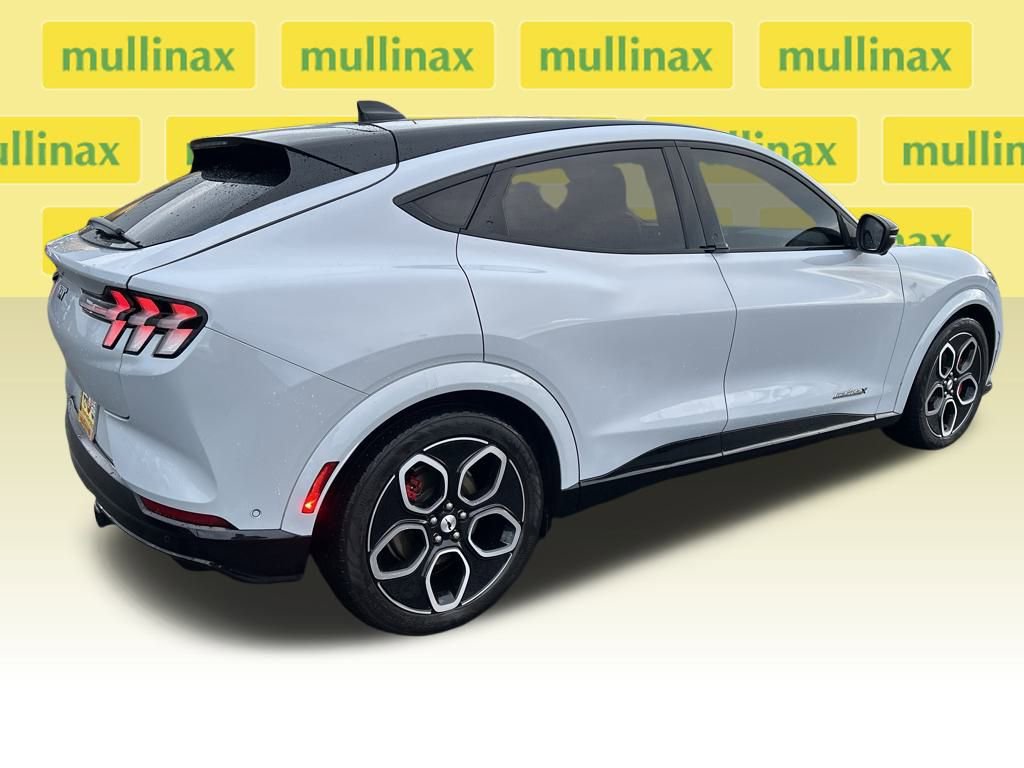 Certified 2022 Ford Mustang Mach-E GT image 3